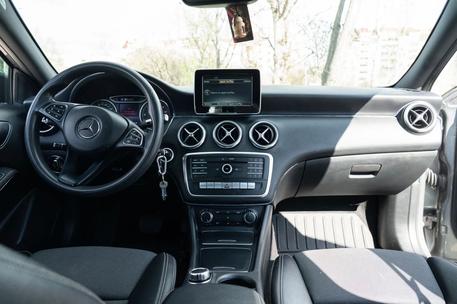 Mercedes-Benz A 160 1.5d 2018, снимка 8 - Автомобили и джипове - 54406601
