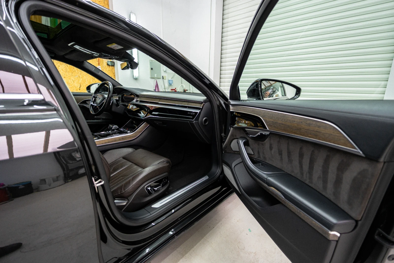 Audi A8 L 5.0 TDI Mild Hybrid/ B&O FULL!!!, снимка 10 - Автомобили и джипове - 54514949
