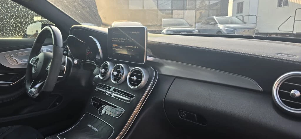 Mercedes-Benz C 63 AMG | BURMESTER | 360 | ПОДГРЕВ | CARFAX | , снимка 13 - Автомобили и джипове - 54584840