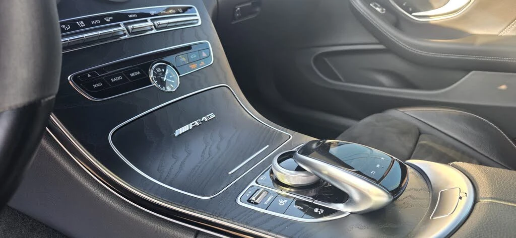 Mercedes-Benz C 63 AMG | BURMESTER | 360 | ПОДГРЕВ | CARFAX | , снимка 15 - Автомобили и джипове - 54584840