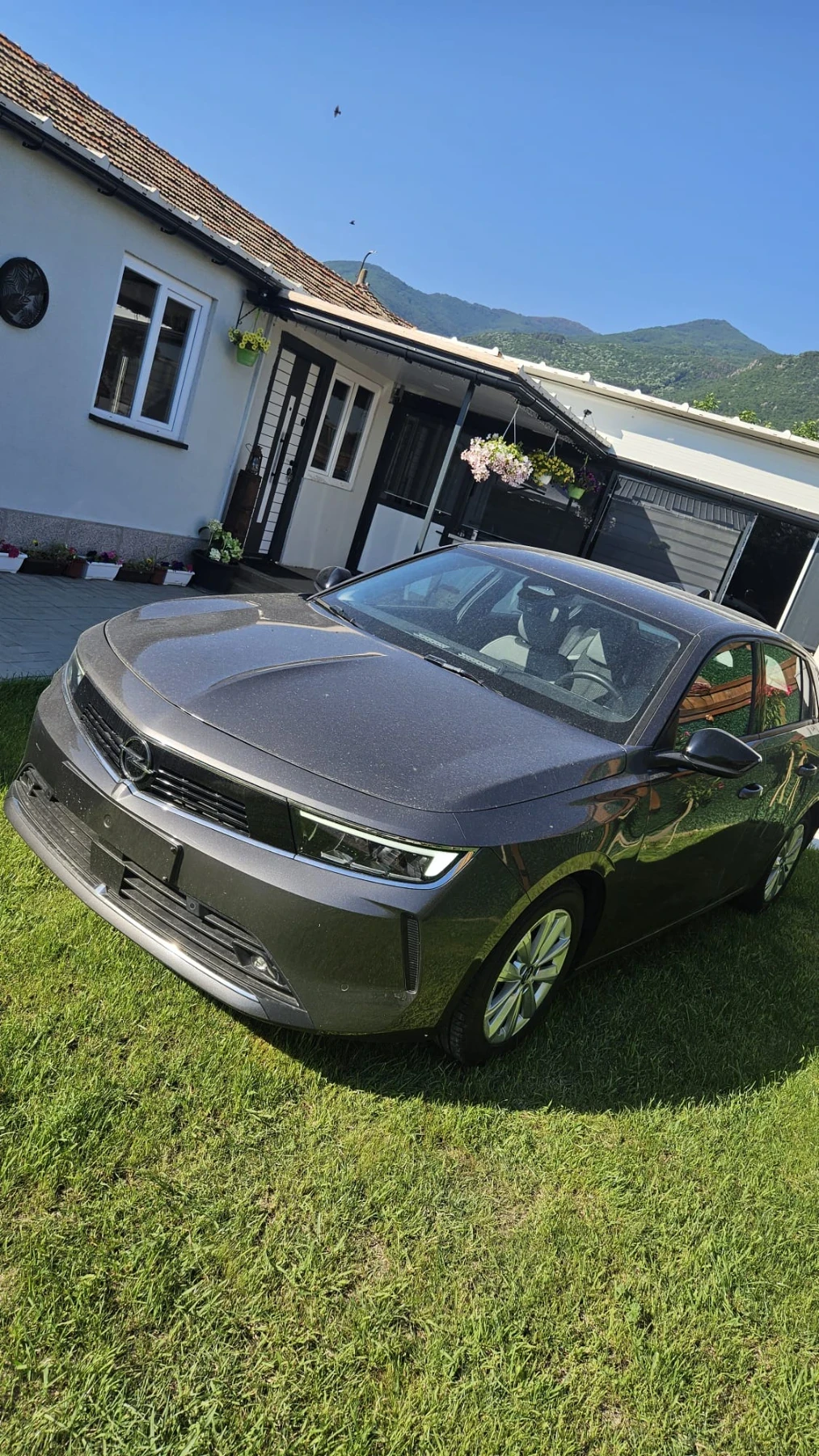 Opel Astra 1.2 , снимка 2 - Автомобили и джипове - 55017326