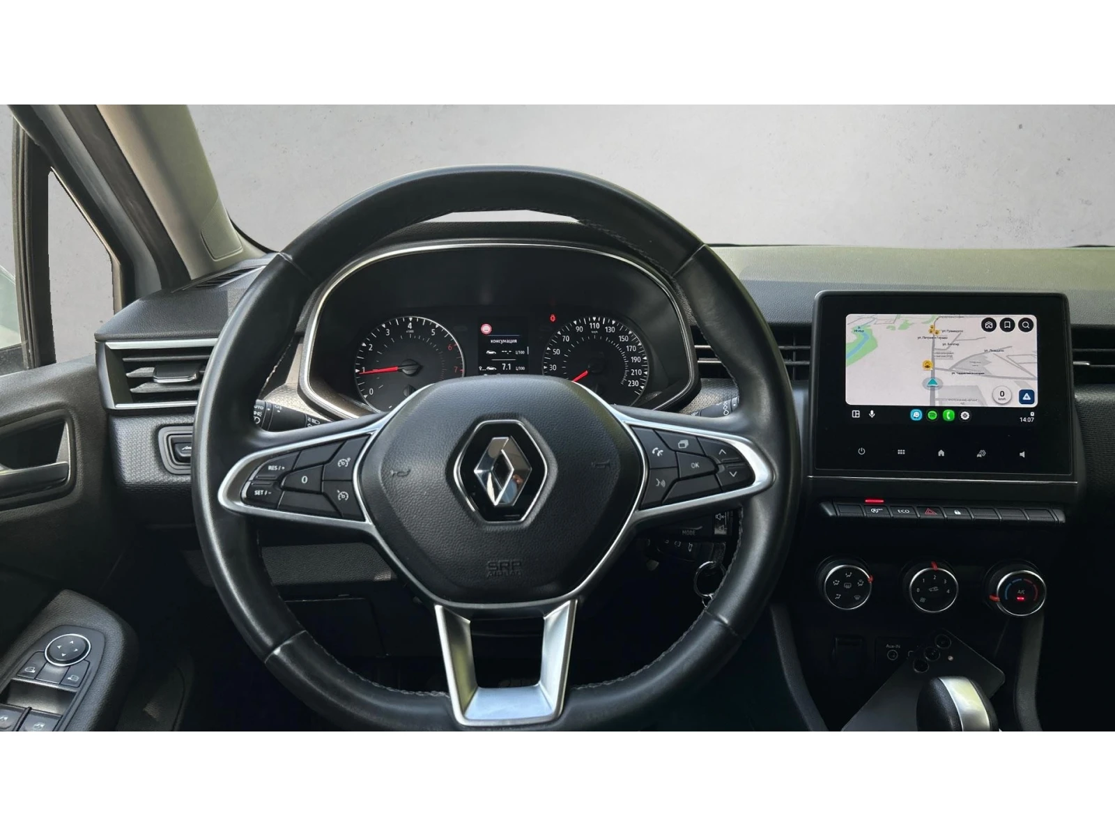 Renault Clio 1.0 TCe 100 A/T, Месечна вноска от 188  , снимка 14 - Автомобили и джипове - 54867833