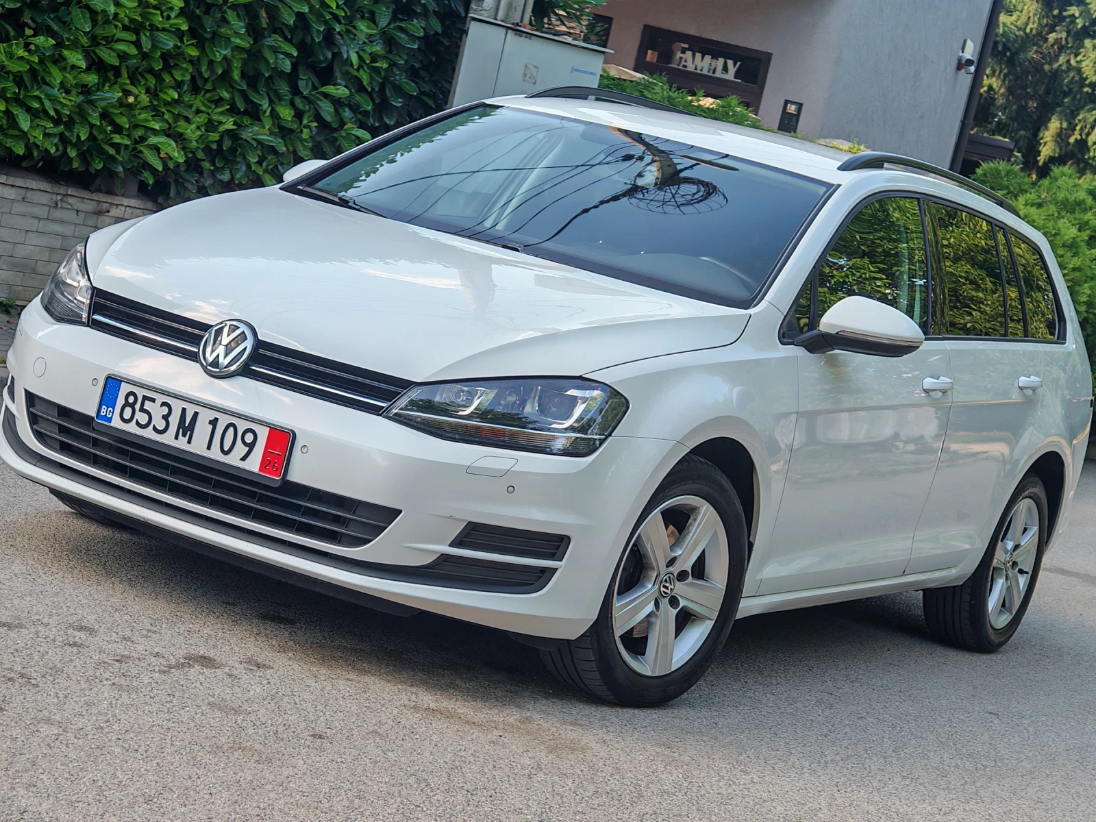 VW Golf 2.0TDI / ТОП СЪСТОЯНИЕ// МАСАЖ//ОБСЛУЖЕН//, снимка 2 - Автомобили и джипове - 55103258
