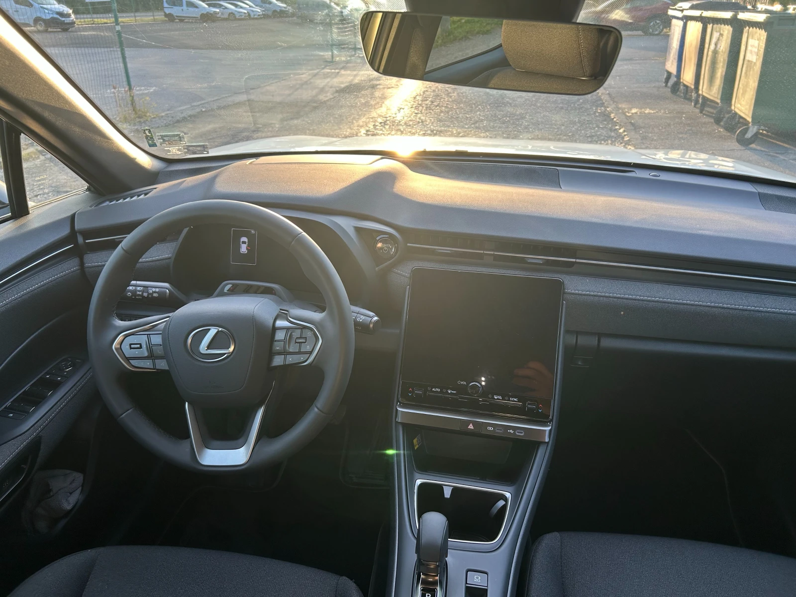 Lexus LBX 1, 5/136HP, снимка 7 - Автомобили и джипове - 55553225