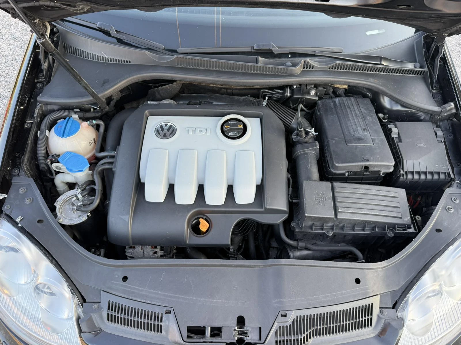 VW Golf 1.9TDI GOAL 2006г. 105кс, снимка 17 - Автомобили и джипове - 55642331