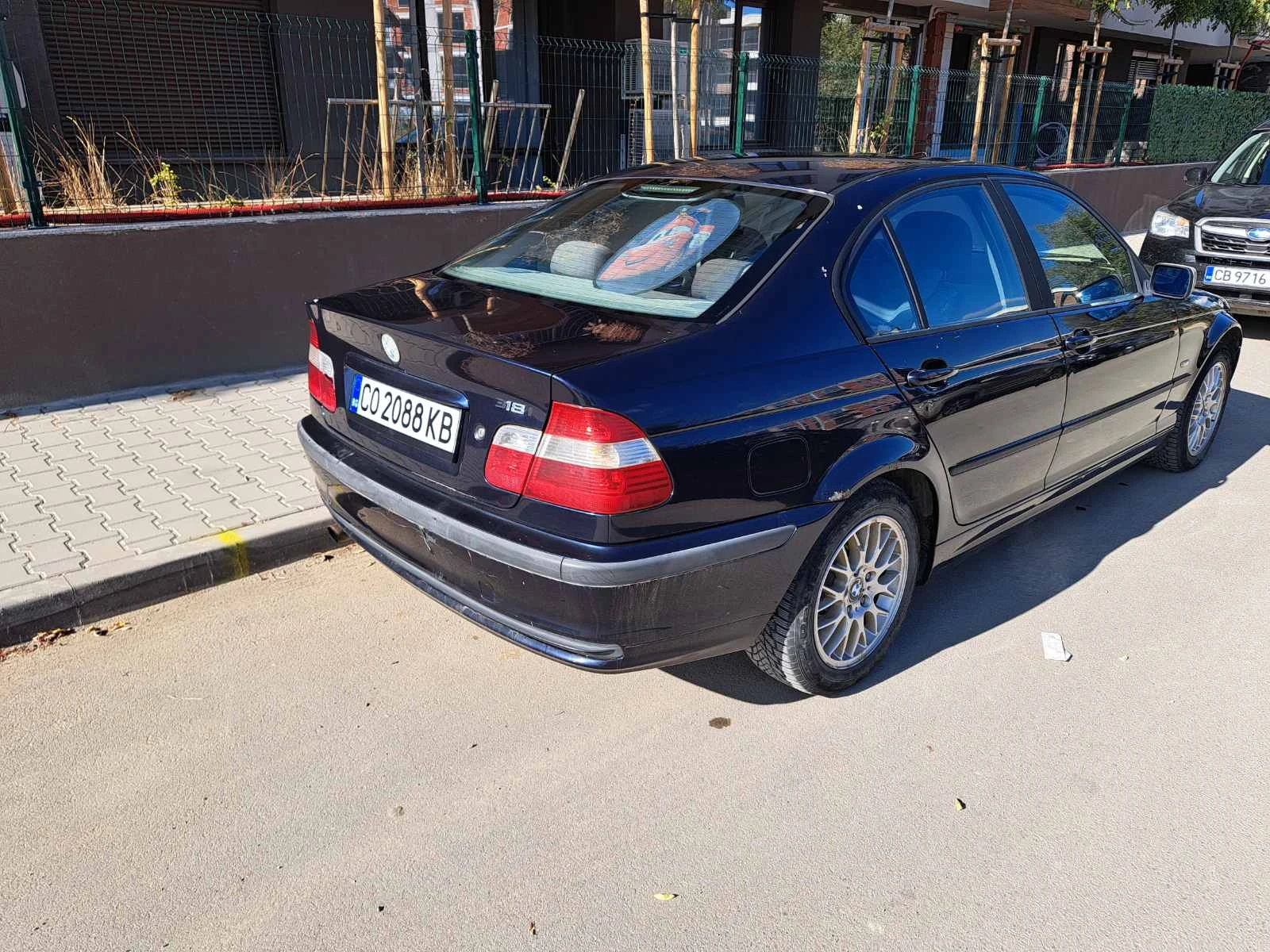 BMW 318, снимка 9 - Автомобили и джипове - 56075701