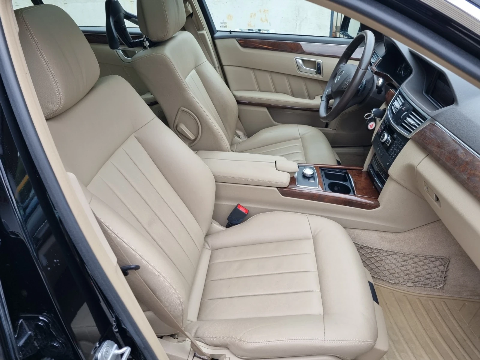 Mercedes-Benz E 250 4Matic ��������� | Mobile.bg � ����������� 8