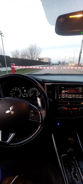 Mitsubishi Outlander 3.0 AWD FACE, снимка 13