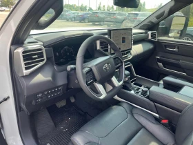 Toyota Sequoia Platinum 4WD * CARFAX * АВТОКРЕДИТ* , снимка 5