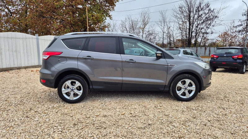 Ford Kuga 2.0, снимка 5 - Автомобили и джипове - 47941194