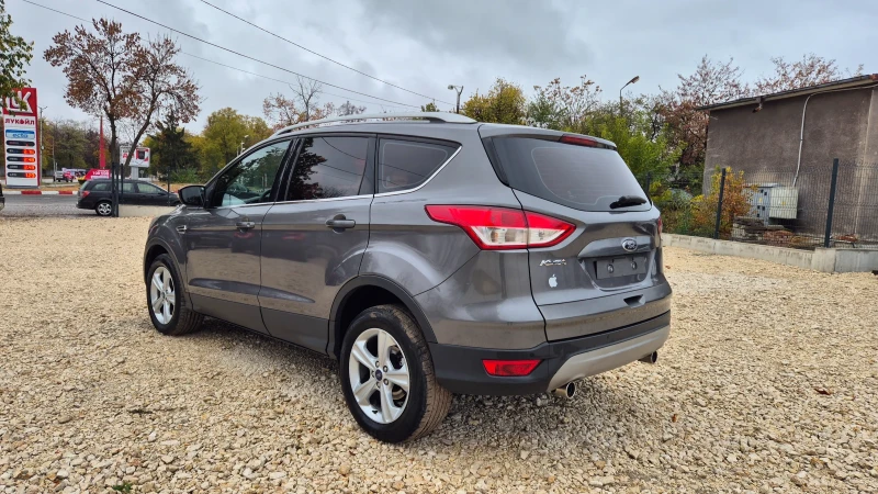 Ford Kuga 2.0, снимка 6 - Автомобили и джипове - 47941194