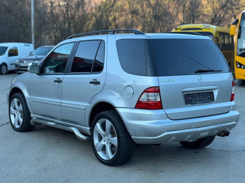 Mercedes-Benz ML 320 3.2i 4х4* Автоматик* Теглич* Ксенон, снимка 8 - Автомобили и джипове - 48509434