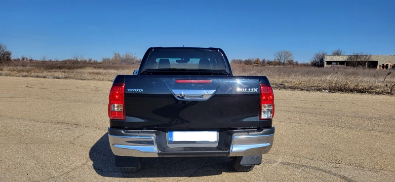 Toyota Hilux, снимка 7 - Автомобили и джипове - 48948059