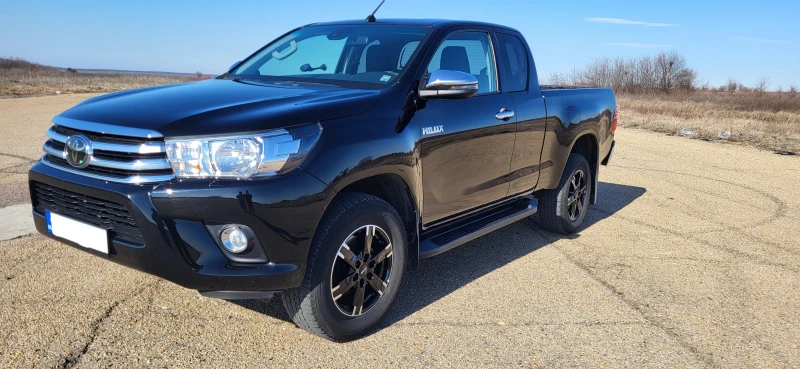 Toyota Hilux, снимка 1 - Автомобили и джипове - 48948059