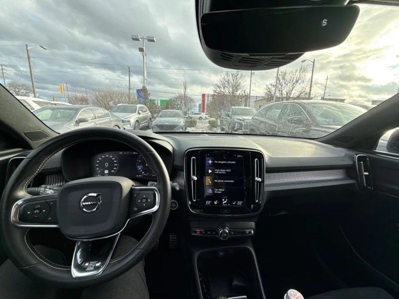 Volvo XC40 * R Design * CARFAX * ЦЕНА ДО БГ, снимка 9 - Автомобили и джипове - 52834609