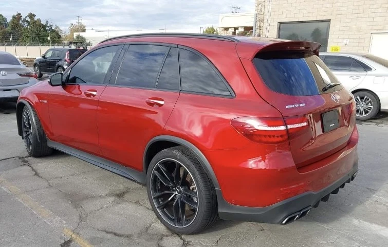 Mercedes-Benz GLC 63 AMG Night Package- Пътува към България, снимка 6 - Автомобили и джипове - 53343512