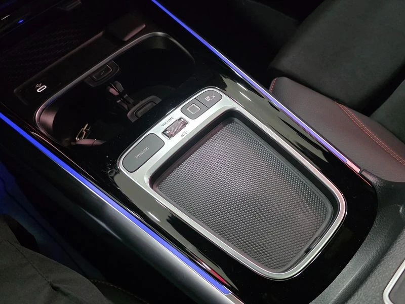 Mercedes-Benz GLA 250 2.5 Automatic 4matic, снимка 9 - Автомобили и джипове - 55750632