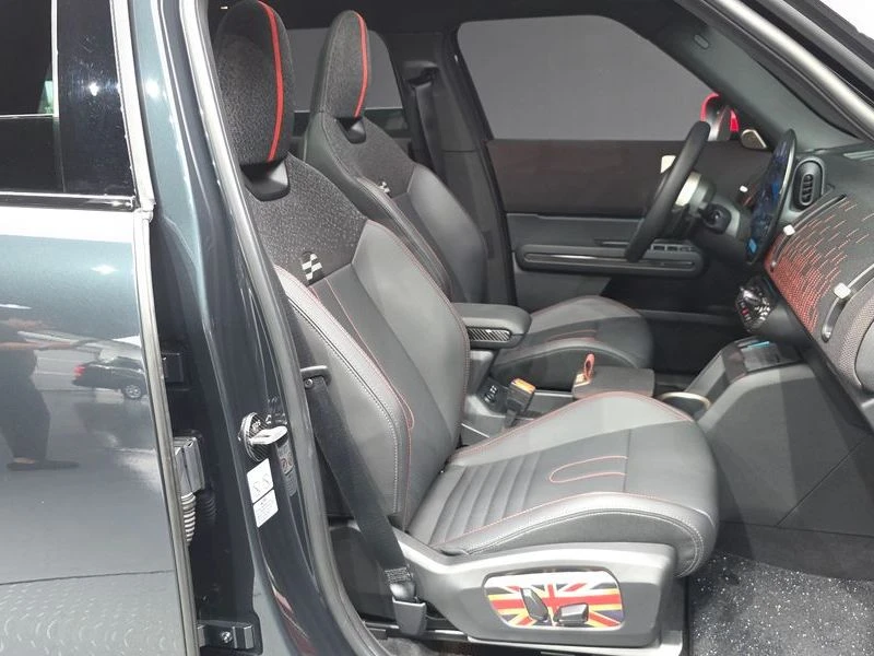 Mini Countryman 2.0 Automatic, снимка 11 - Автомобили и джипове - 56001728