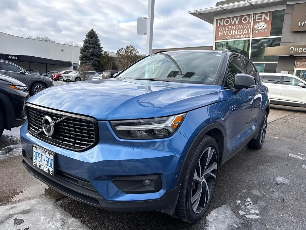 Volvo XC40 * R Design * CARFAX * ЦЕНА ДО БГ, снимка 1