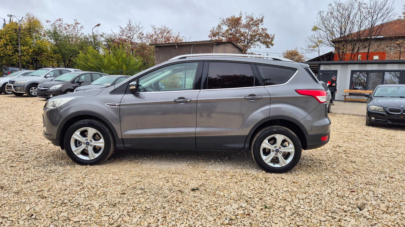 Ford Kuga 2.0 - изображение 4