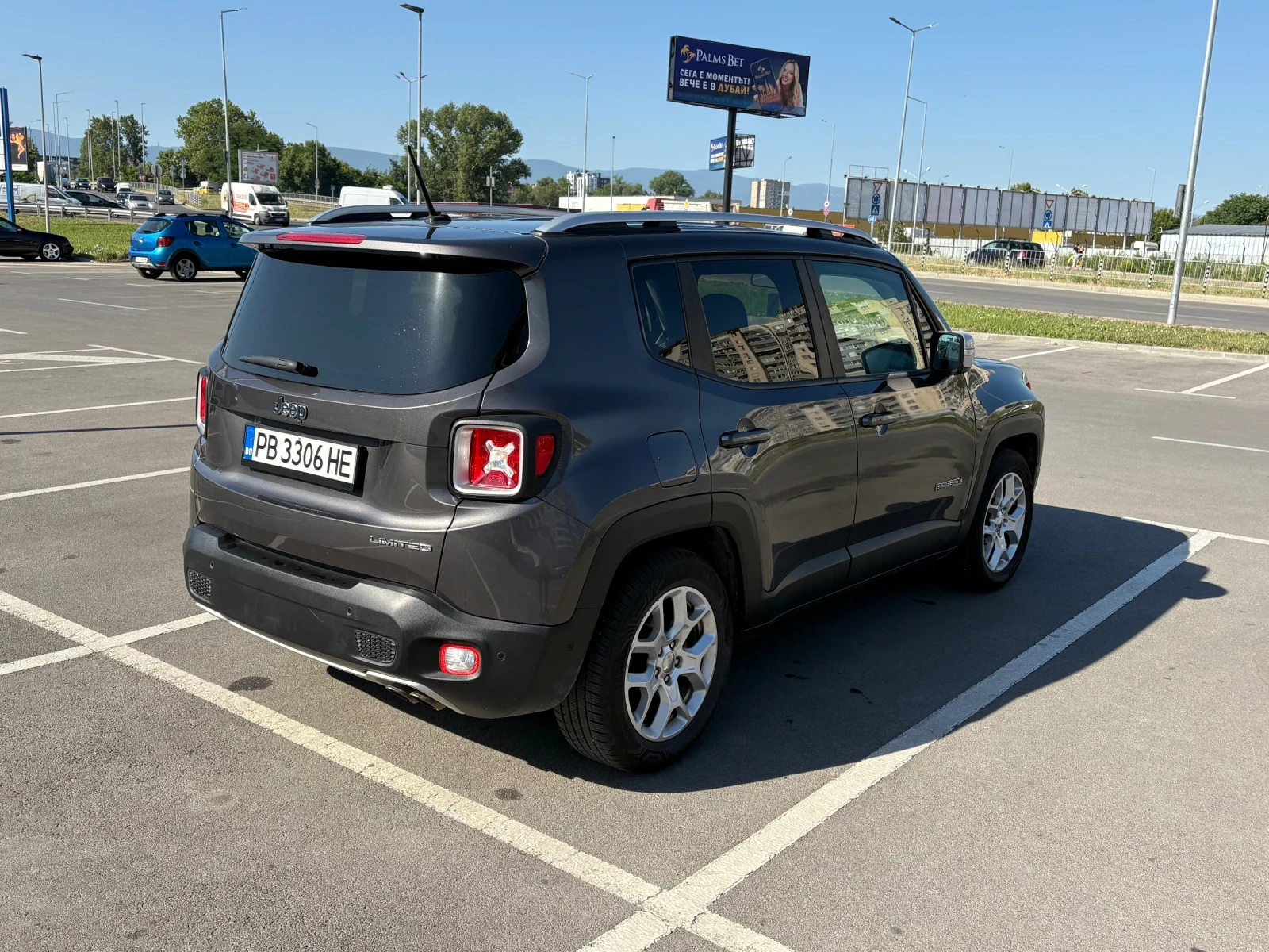 Jeep Renegade  - изображение 3