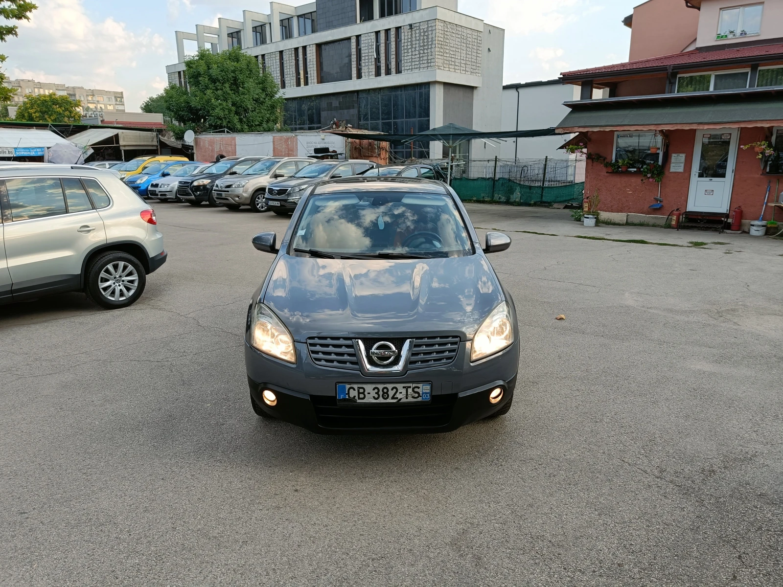 Nissan Qashqai 1.5 BARTER 110 - изображение 3