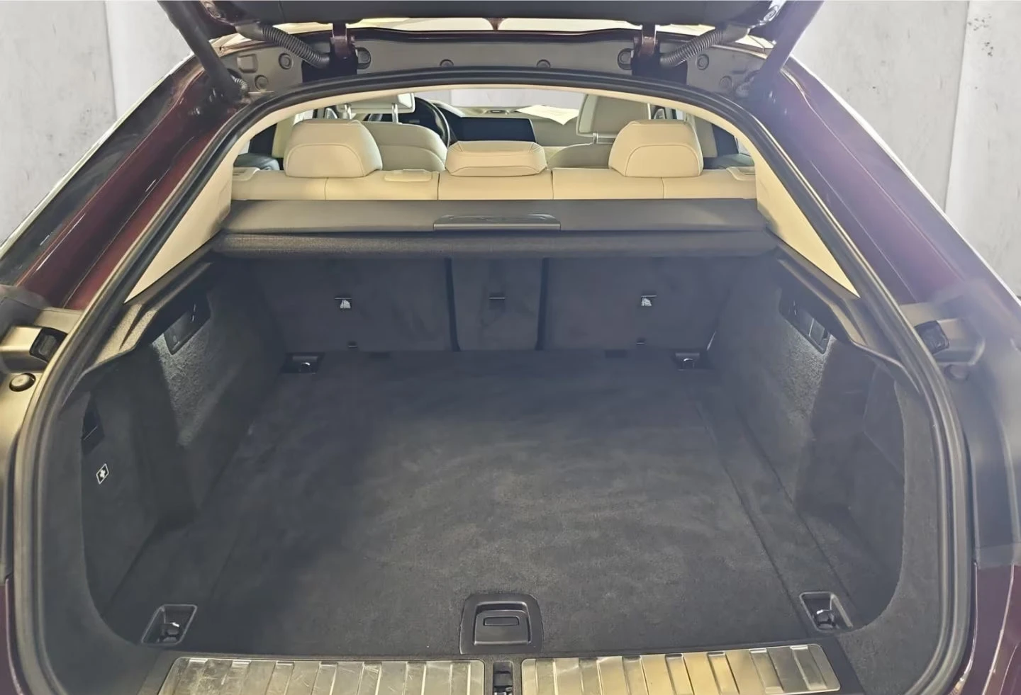 BMW X6 M50i/530HP/B&W/LASER/DR.ASSIST-PRO/PANO/ACC/939f - изображение 8