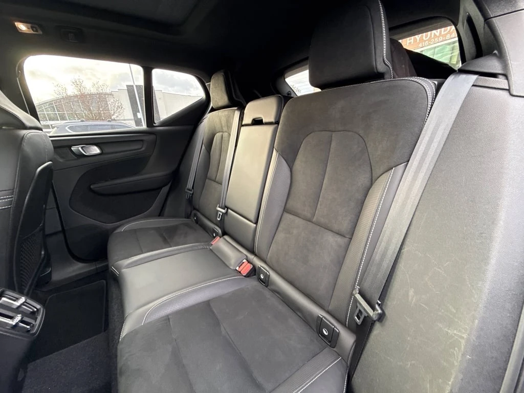 Volvo XC40 * R Design * CARFAX * ���� �� �� | Mobile.bg � ����������� 16