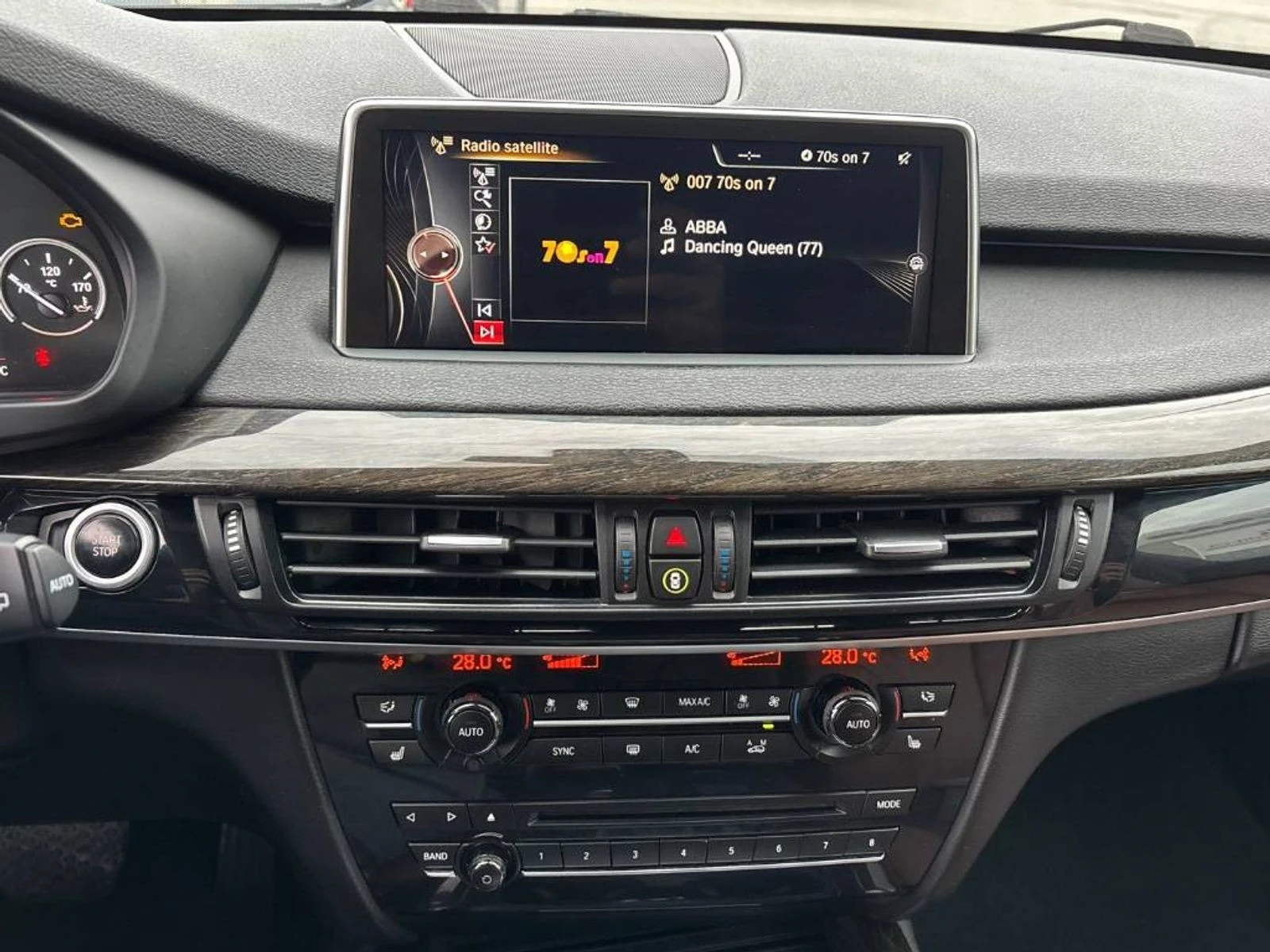 BMW X5 40e � ����������� & ���� ������ | Mobile.bg � ����������� 12