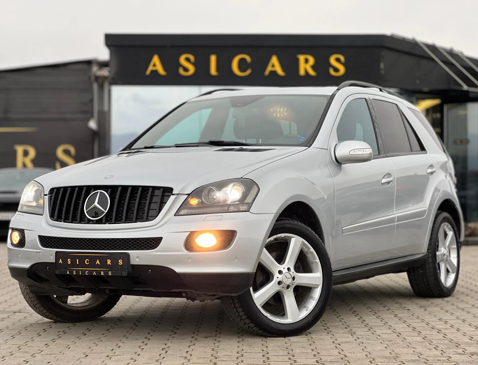 Mercedes-Benz ML 320 / 4 MATIC / SPORT / �������� �� ������������� / | Mobile.bg � ����������� 1