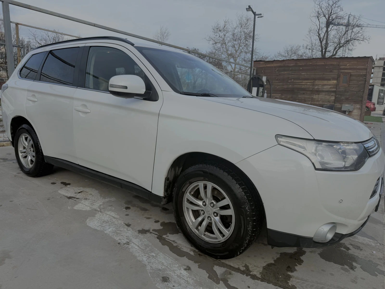 Mitsubishi Outlander 2.0 | Mobile.bg � ����������� 3