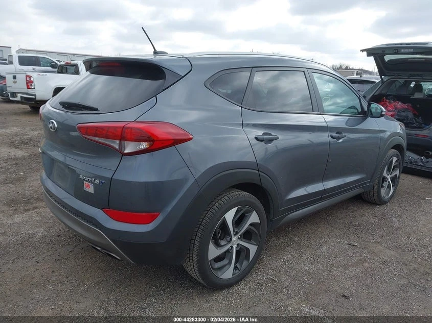 Hyundai Tucson 1.6l Sport, снимка 4 - Автомобили и джипове - 53957125