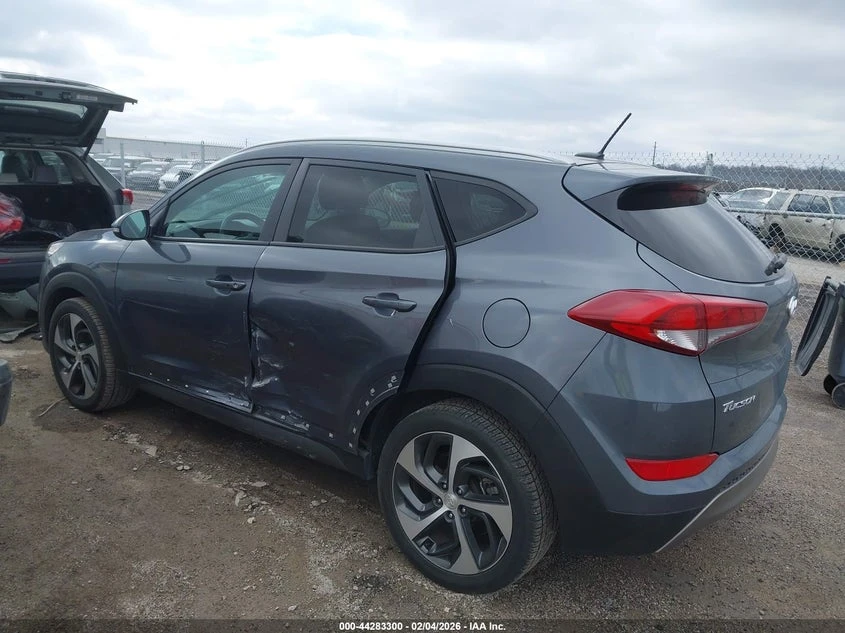 Hyundai Tucson 1.6l Sport, снимка 3 - Автомобили и джипове - 53957125