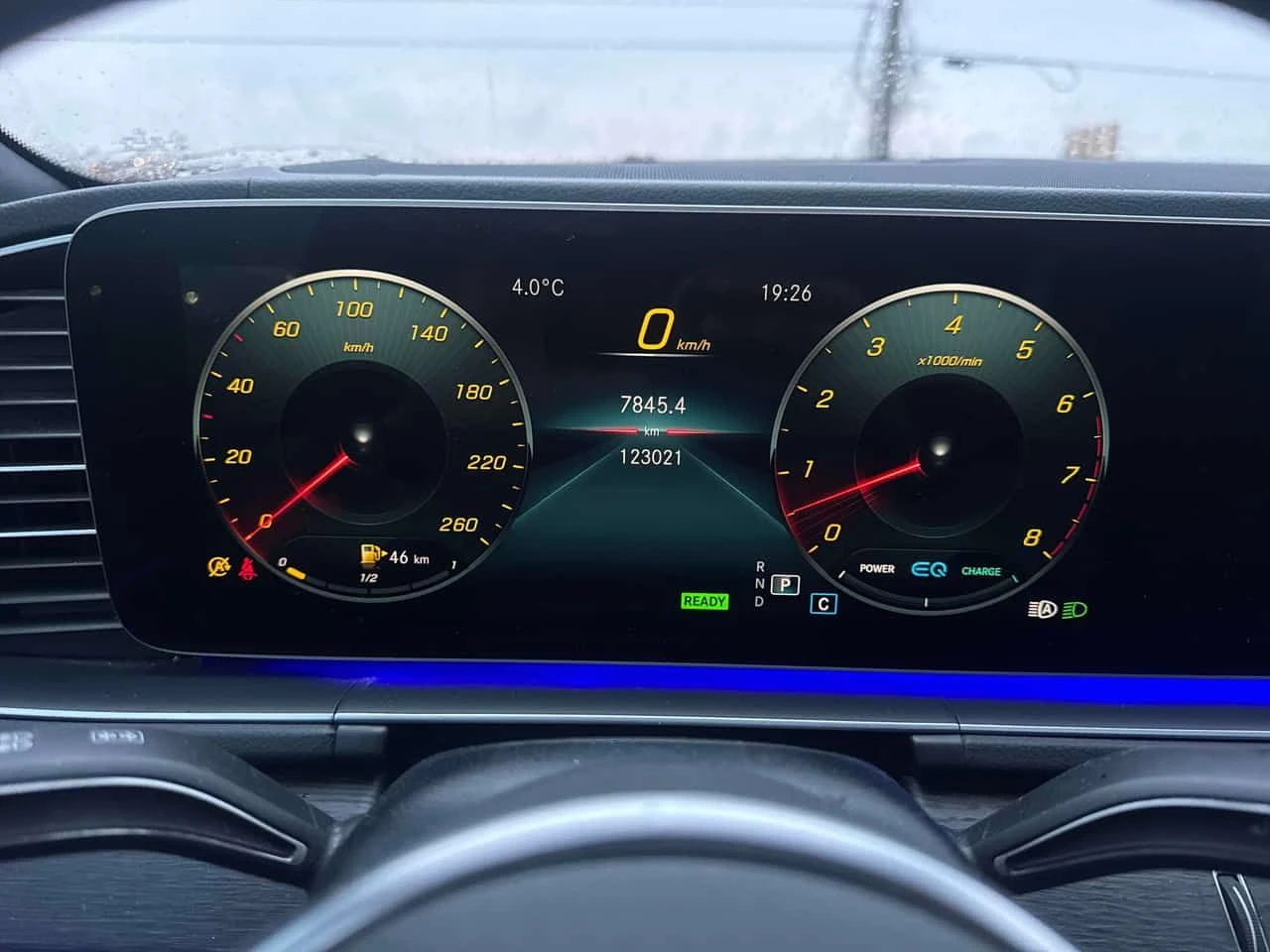 Mercedes-Benz GLE 450 4MATIC * BURMASTER* 360 КАМЕРА* ПАНОРАМА* , снимка 8 - Автомобили и джипове - 54025478