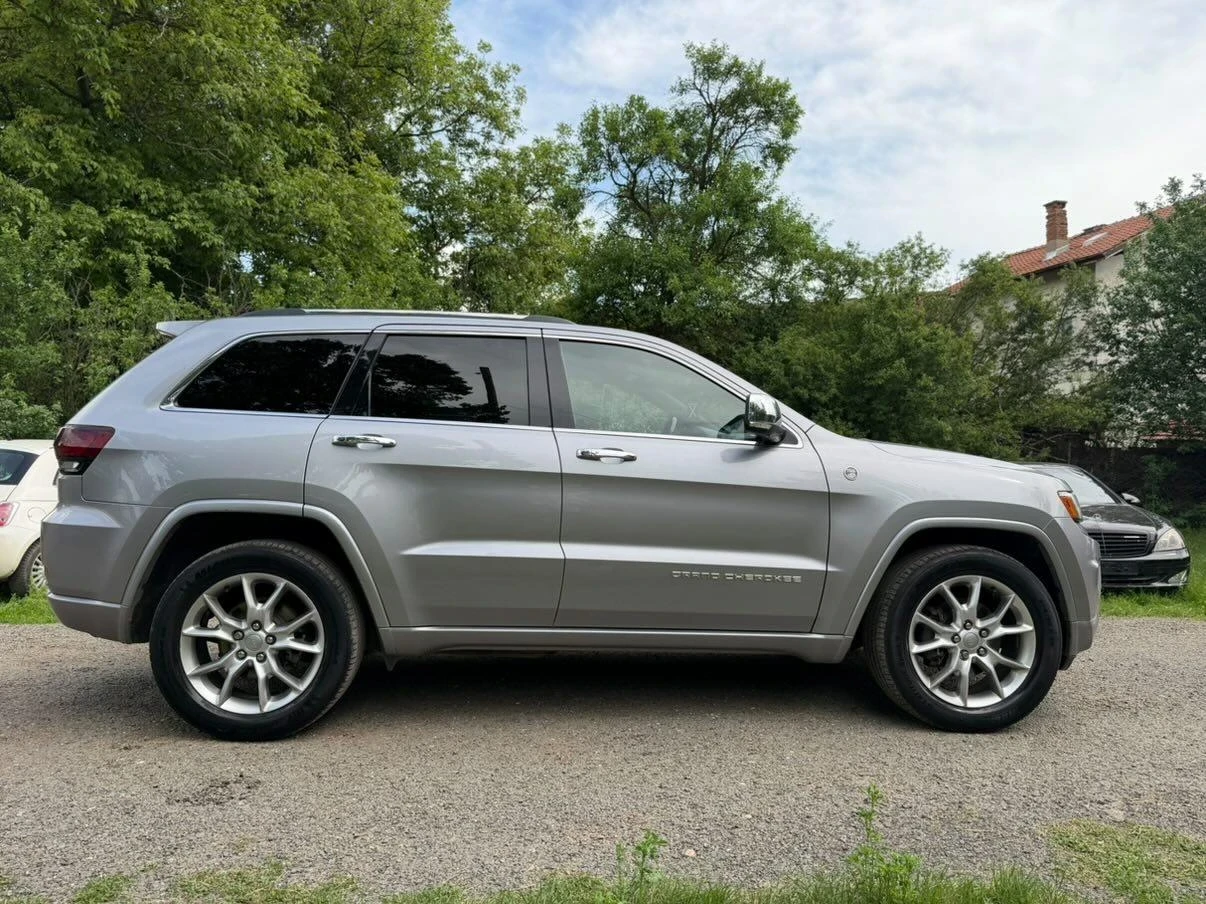Jeep Grand cherokee 3.6 Overland, снимка 4 - Автомобили и джипове - 54859731