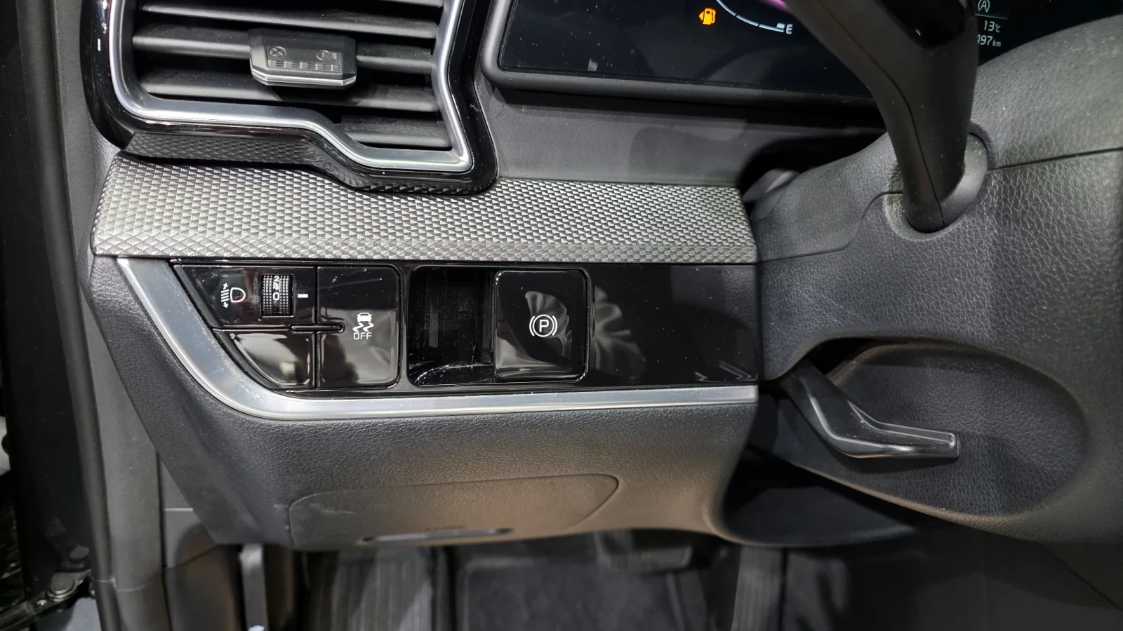 Kia Sportage DIESEL 2.0L PRESTIGE| КОЖА| ОБДУХ| , снимка 11 - Автомобили и джипове - 55242492