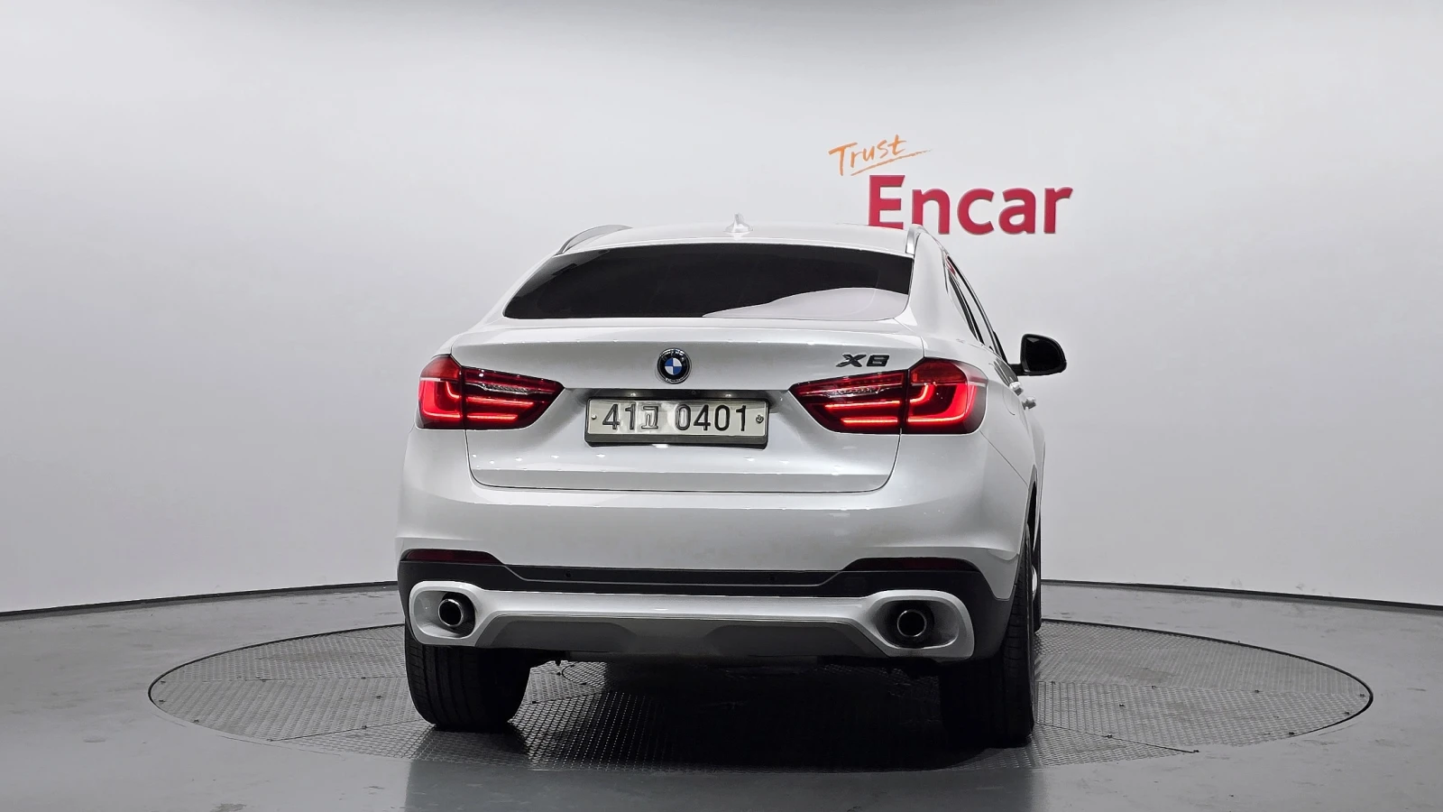 BMW X6 xDrive30d* ЕЛ. БАГАЖНИК* 360* HUD* КРАЙНА ЦЕНА, снимка 4 - Автомобили и джипове - 55367095