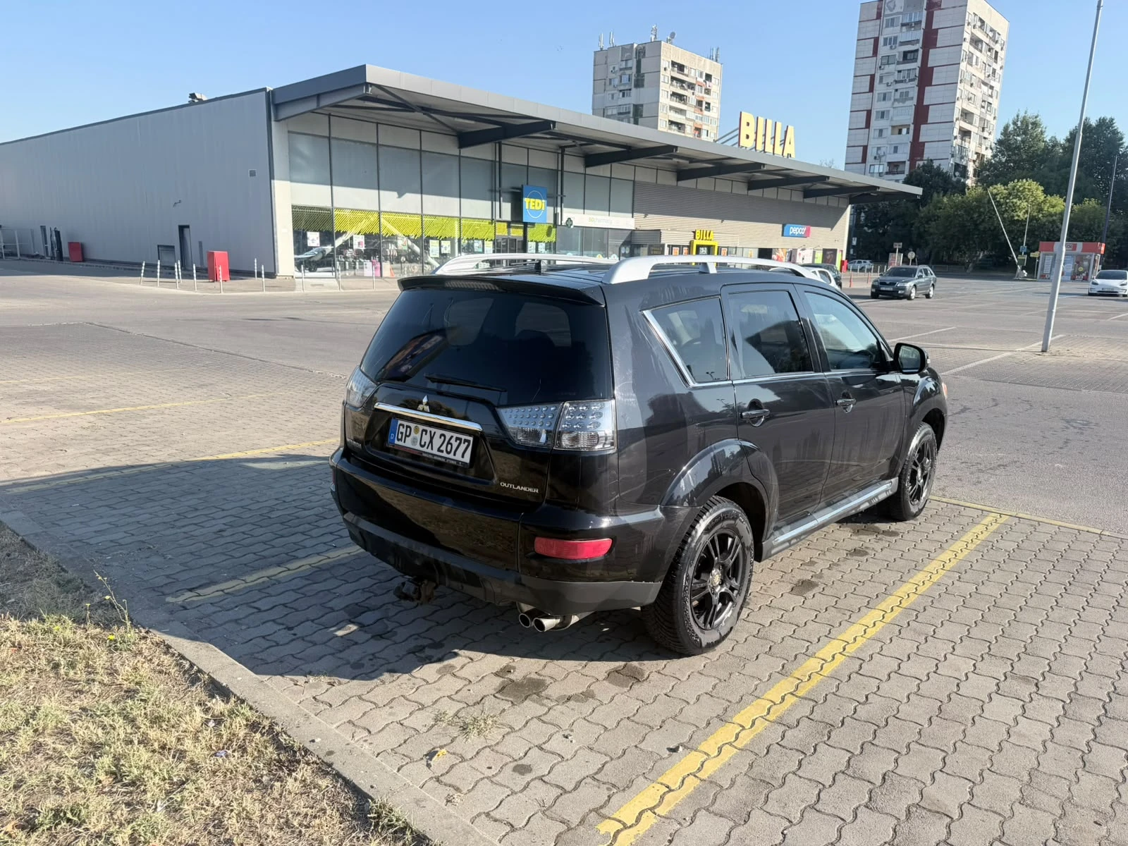 Mitsubishi Outlander, снимка 6 - Автомобили и джипове - 55516394