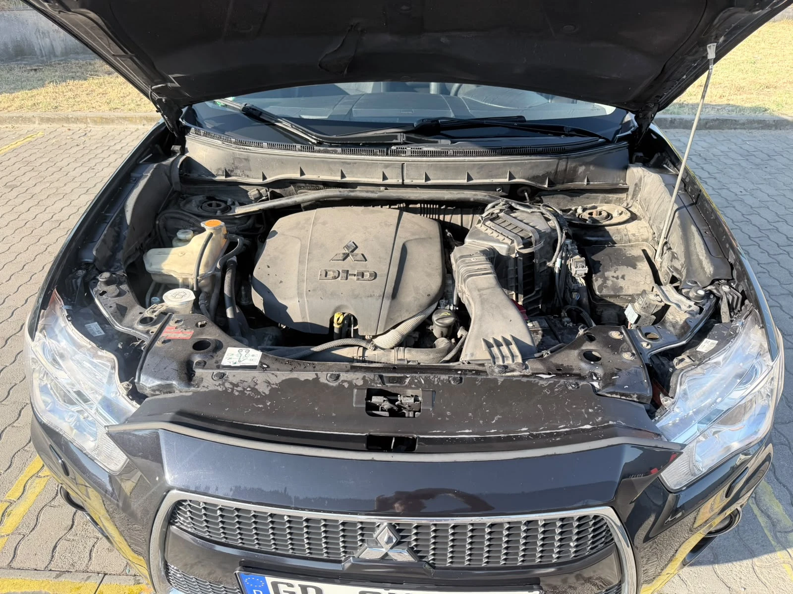 Mitsubishi Outlander, снимка 10 - Автомобили и джипове - 55516394