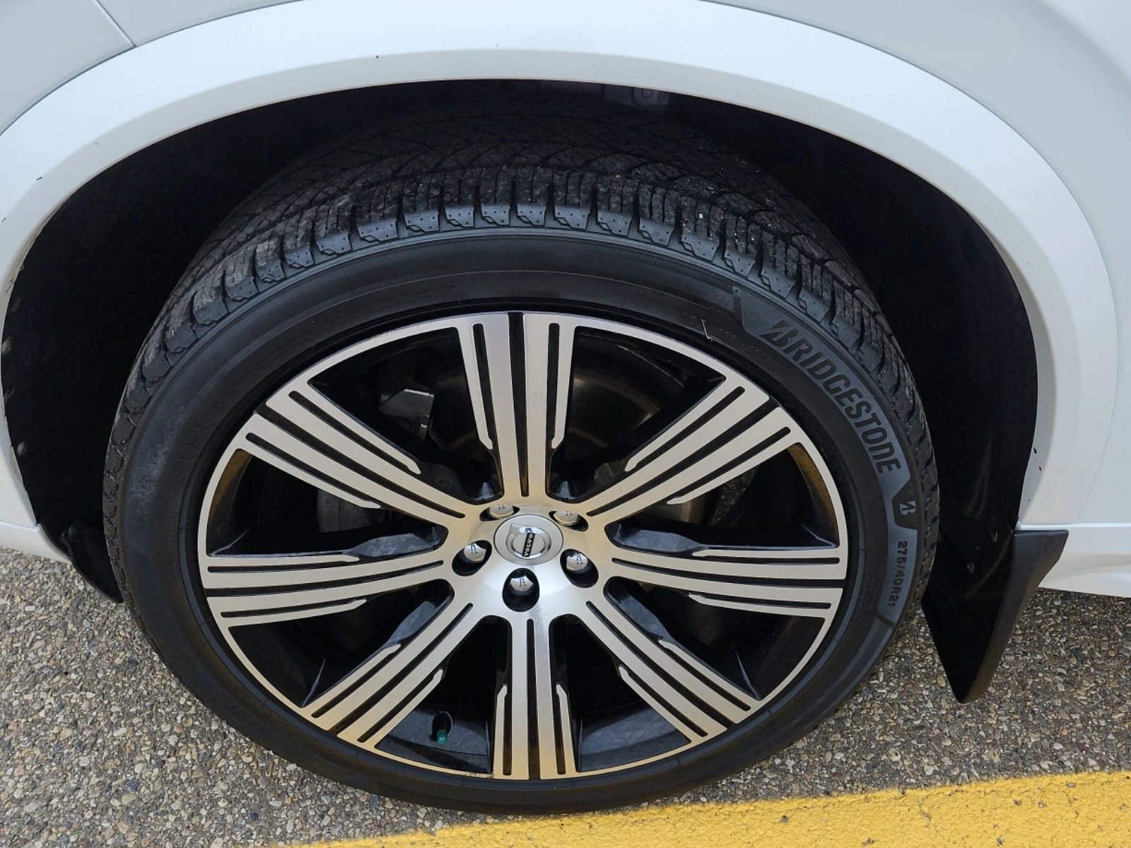 Volvo Xc90  INSCRIPTION / HUD / B&O / DIS / 360 / MEMORY, снимка 6 - Автомобили и джипове - 55999291