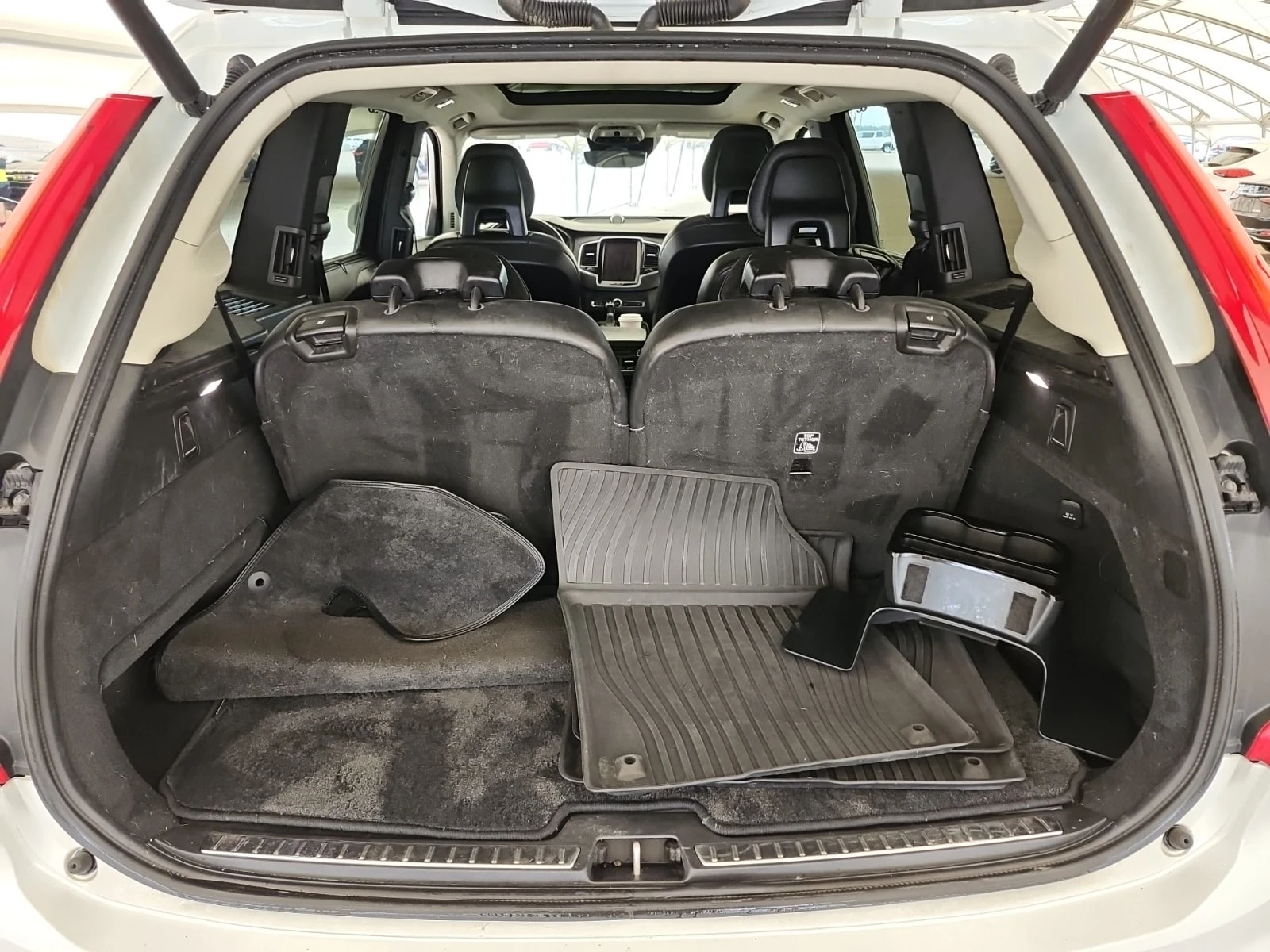 Volvo Xc90  INSCRIPTION / HUD / B&O / DIS / 360 / MEMORY, снимка 15 - Автомобили и джипове - 55999291