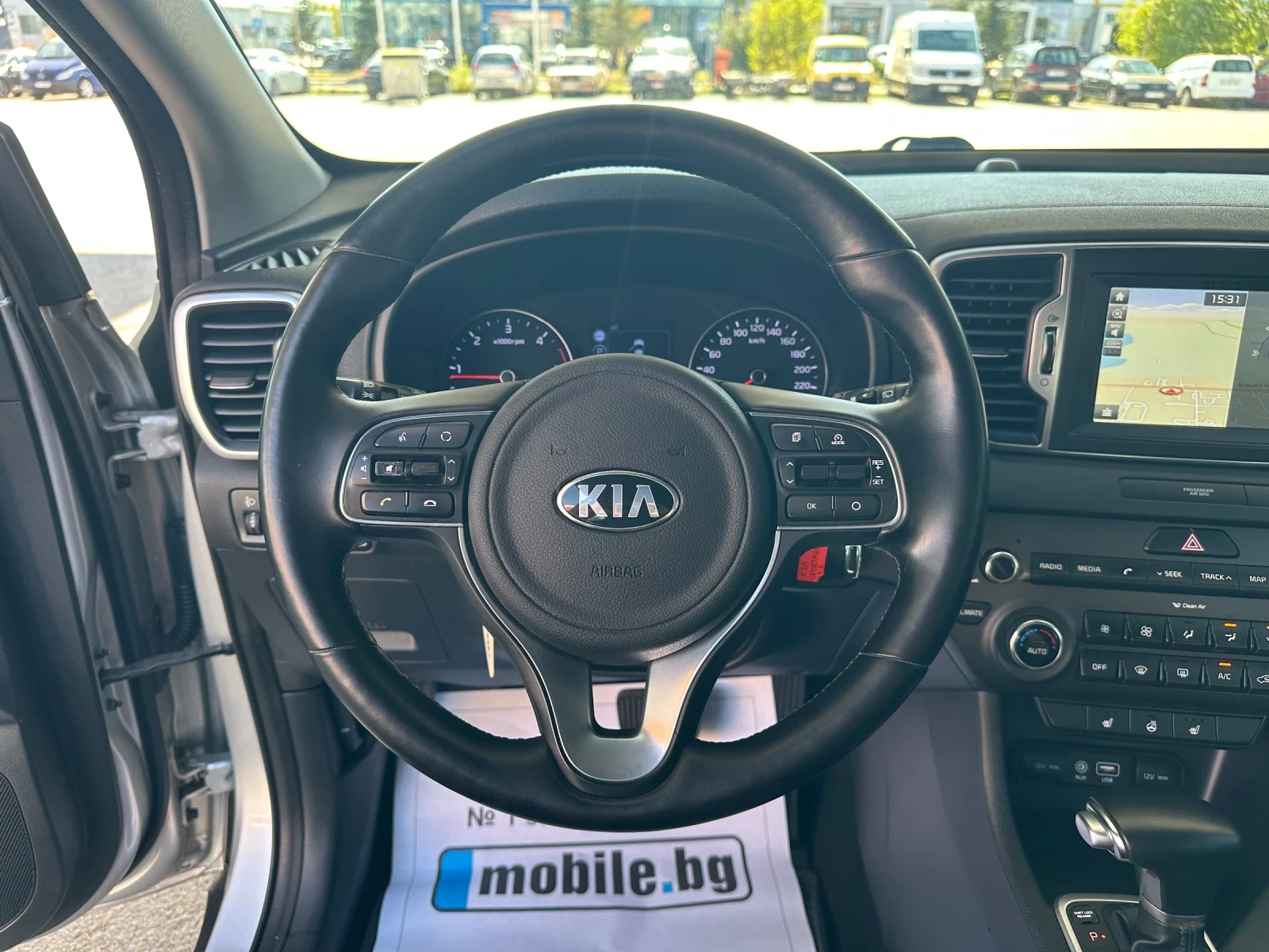 Kia Sportage 2.0CRDI 4x4 Автоматик, снимка 9 - Автомобили и джипове - 56132797