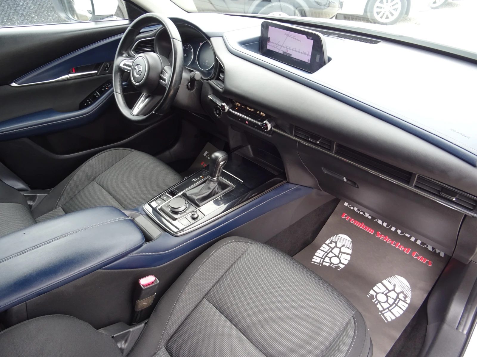 Mazda CX-30 1.8L Skyactiv-D 2WD Evolve, снимка 15 - Автомобили и джипове - 56615255