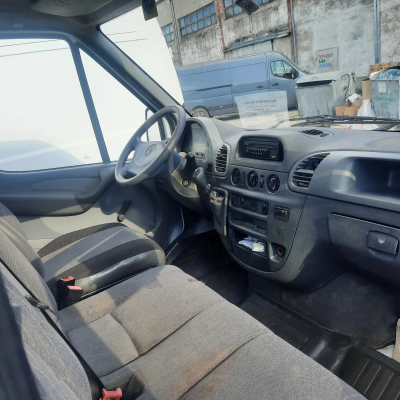 Mercedes-Benz Sprinter, снимка 9 - Бусове и автобуси - 47456224