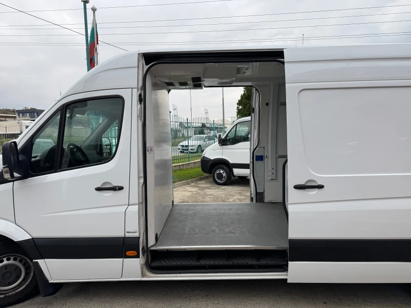 Mercedes-Benz Sprinter 316 CDI* MAXI* NAVI* Климатик* Охладител, снимка 7 - Бусове и автобуси - 52290804