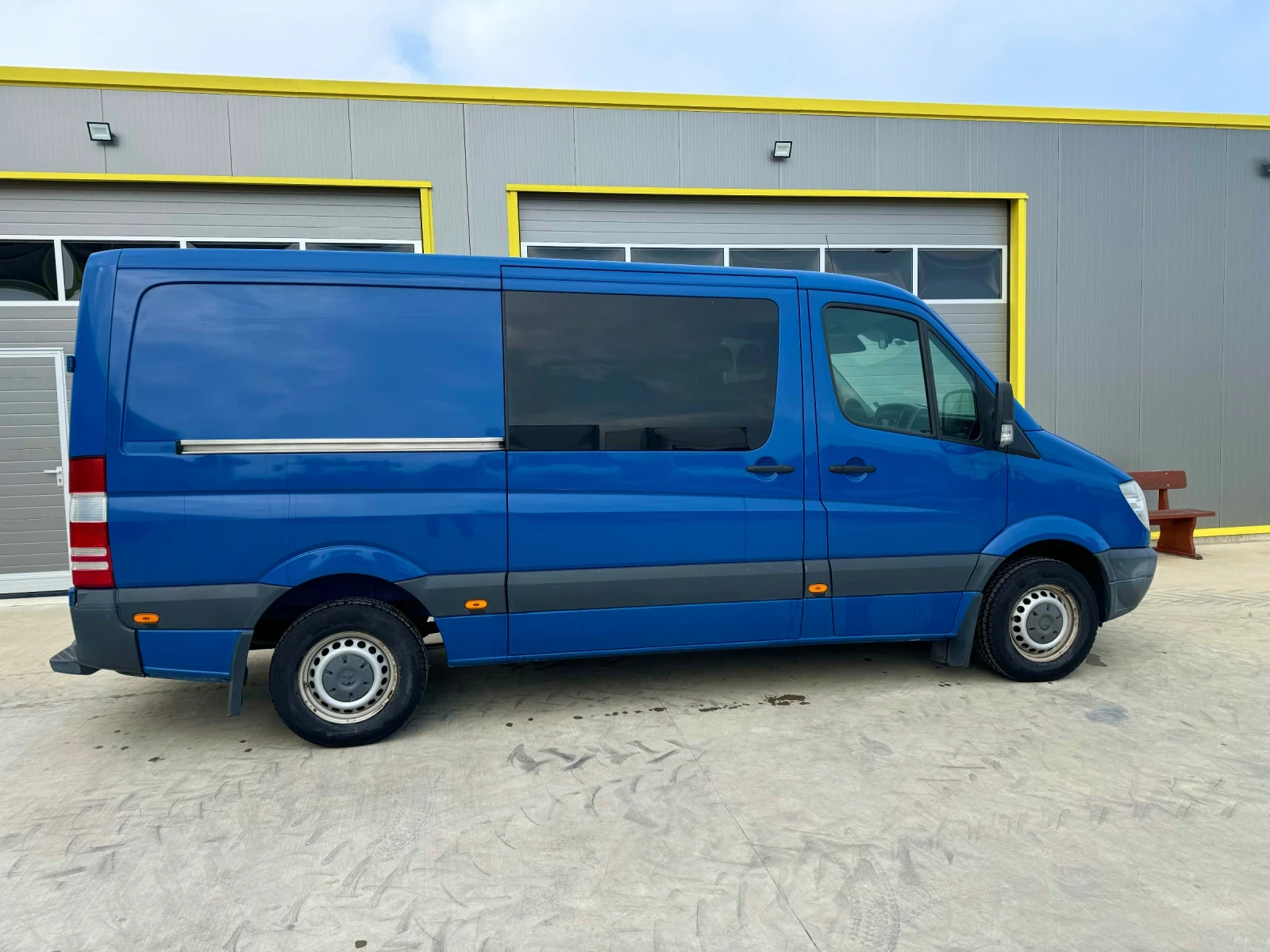 Mercedes-Benz Sprinter 216 2, 2cdi - изображение 3