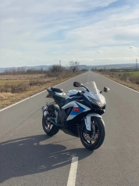 Suzuki Gsxr | Mobile.bg    4