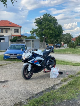 Suzuki Gsxr | Mobile.bg    2