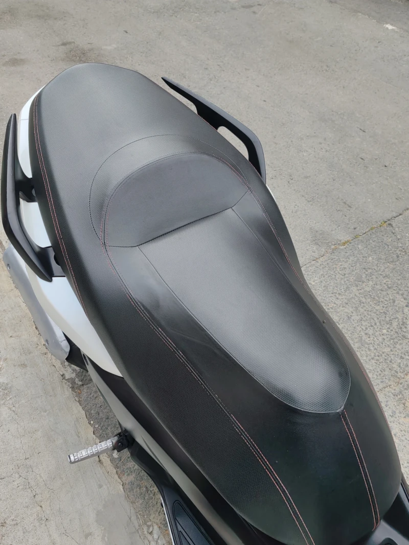 Yamaha X-max 250i, снимка 11 - Мотоциклети и мототехника - 52665009