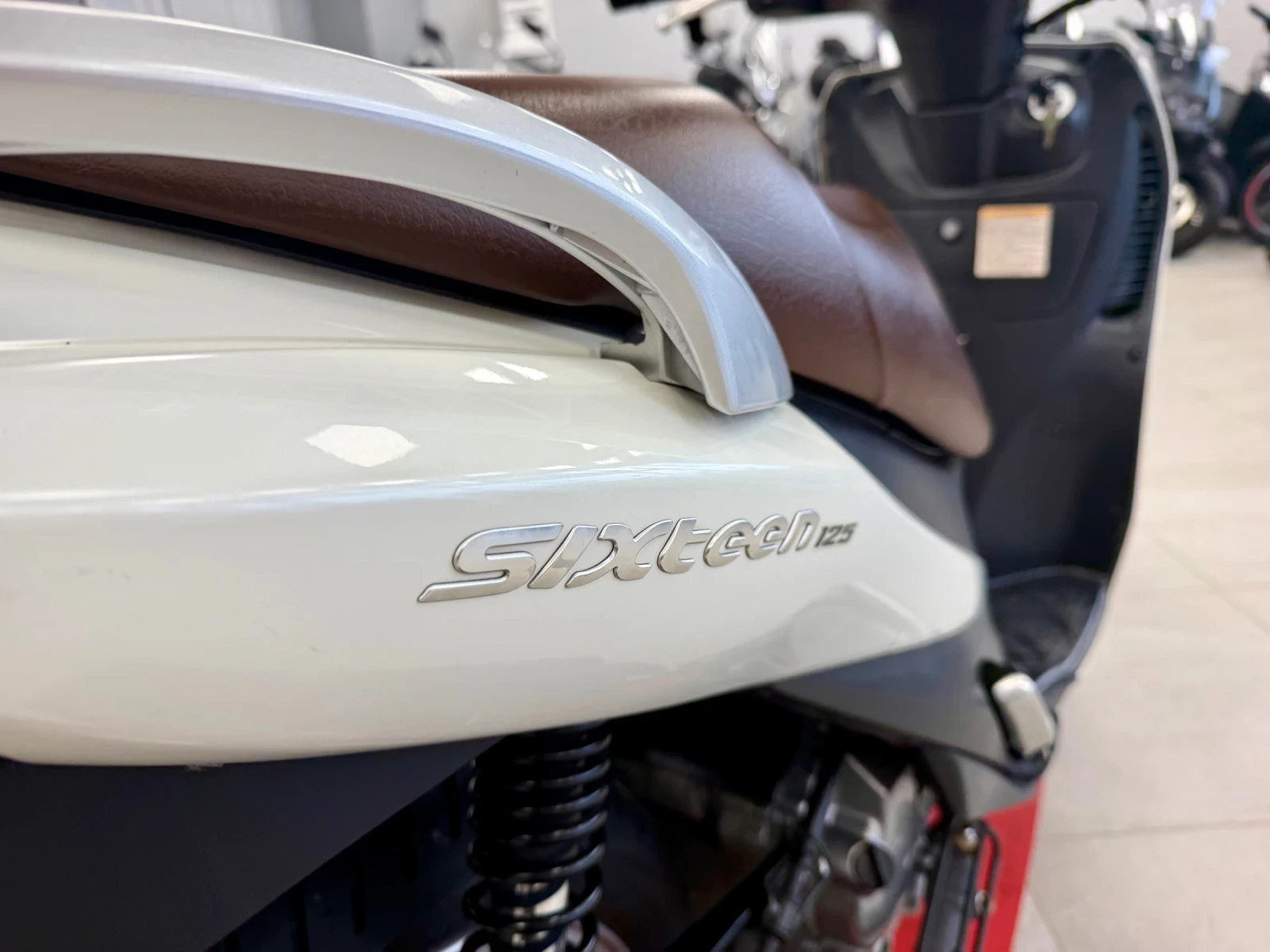 Suzuki Sixteen 125i, снимка 4 - Мотоциклети и мототехника - 55835675